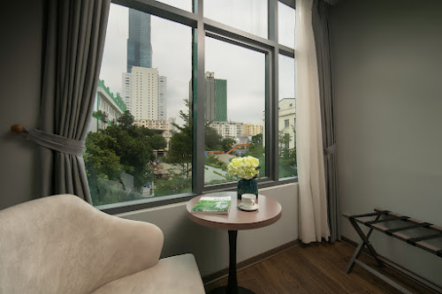 パークビューウィンドウ付きのデラックスツインルーム