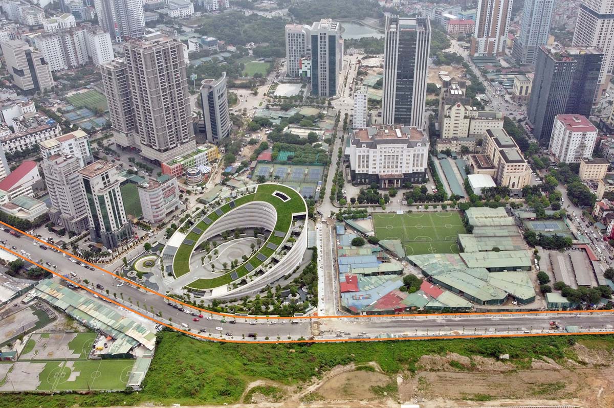 Duong Dinh Nghe Street - Business and Entertainment Center Near Ping Hotel