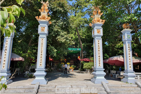 Visit Historical Sites Near Ping Hotel, Hanoi