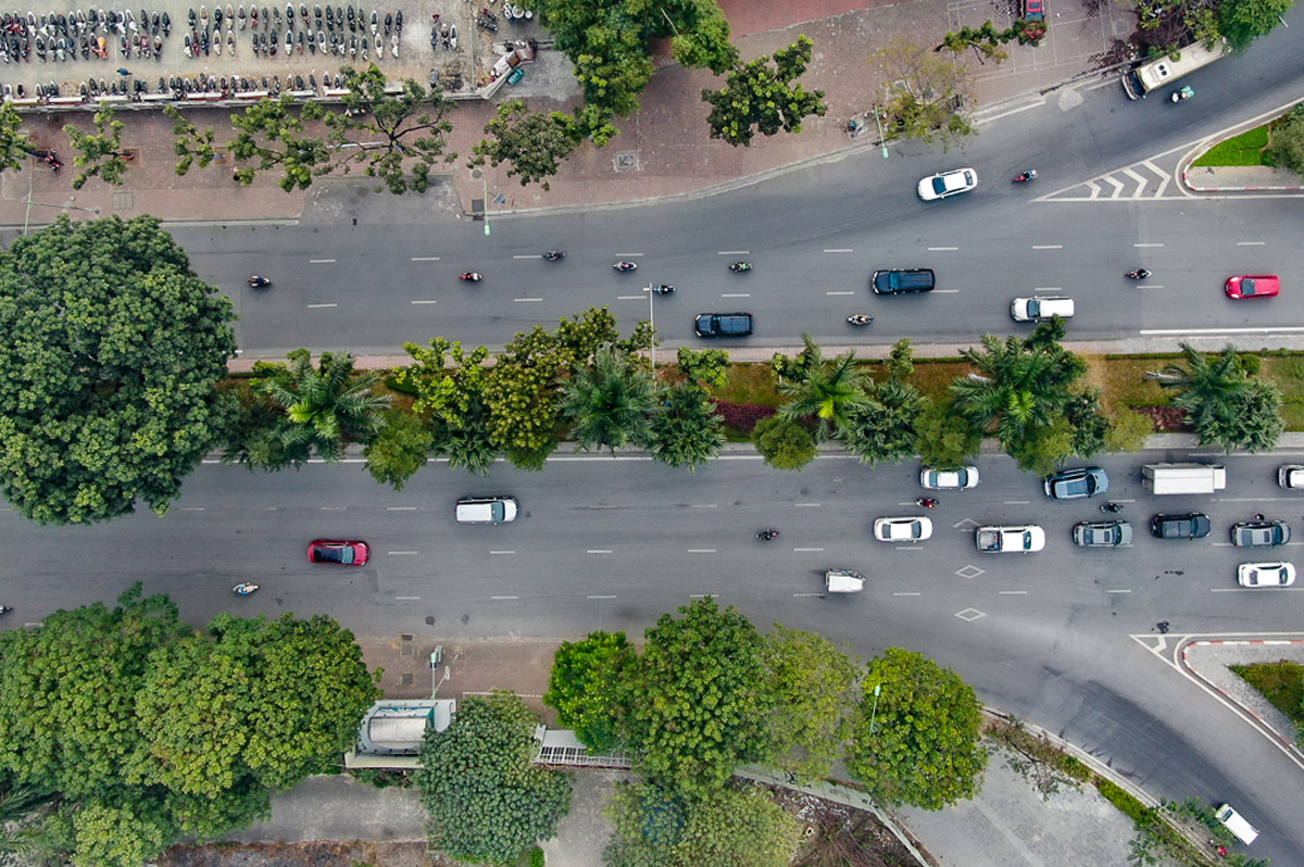Explore Nguyen Hoang Street - Busy Street Near Ping Hotel
