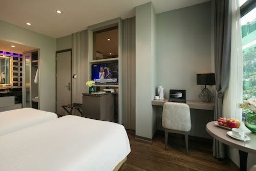 パークビューウィンドウ付きのデラックスツインルーム