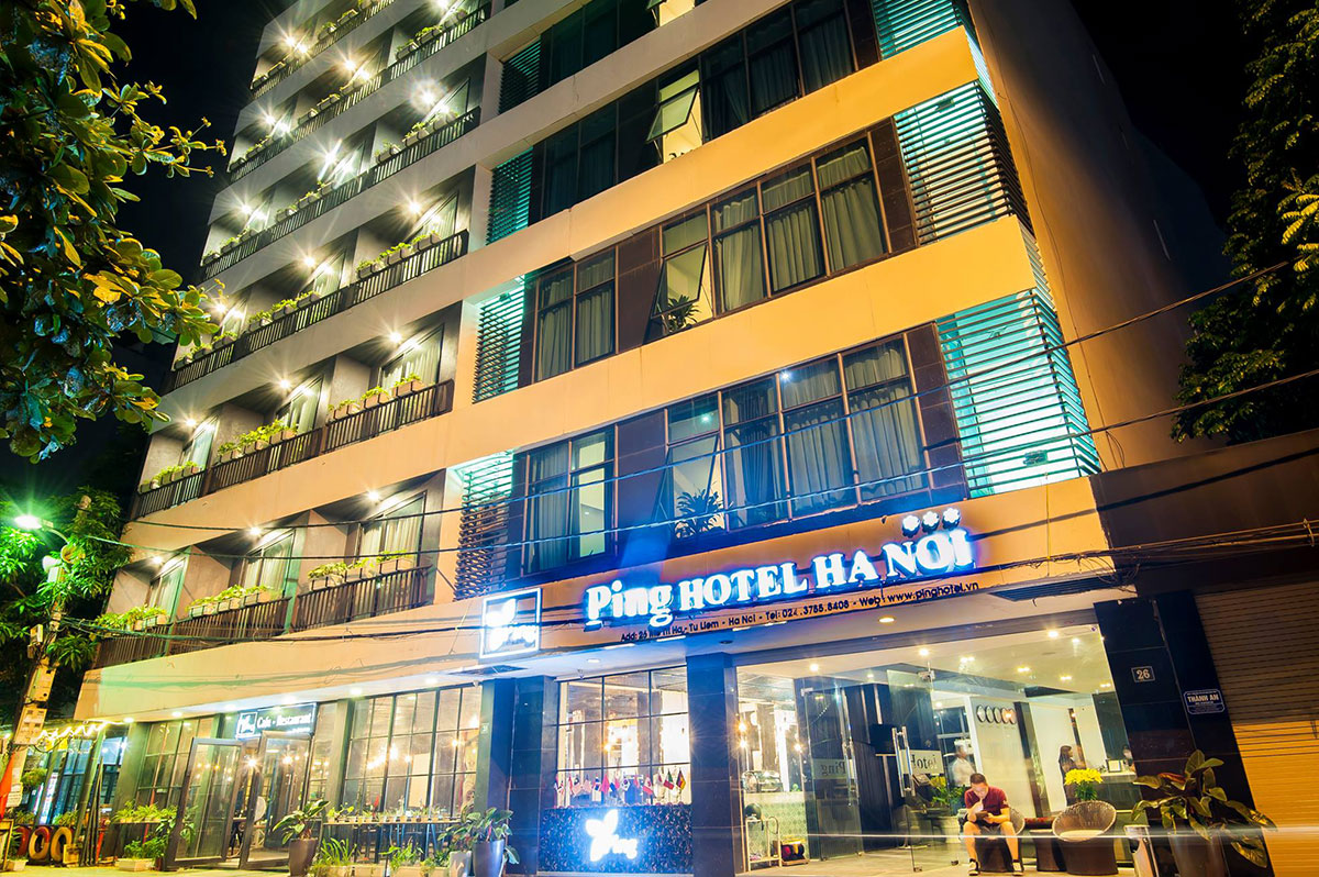 How to book a hotel online in Hanoi?