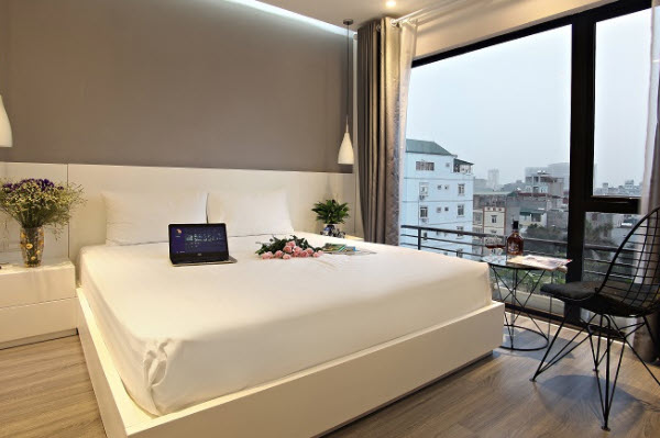 Ping Hotel - 4-Star Standard Hotel Near Viet Trung Friendship Palace