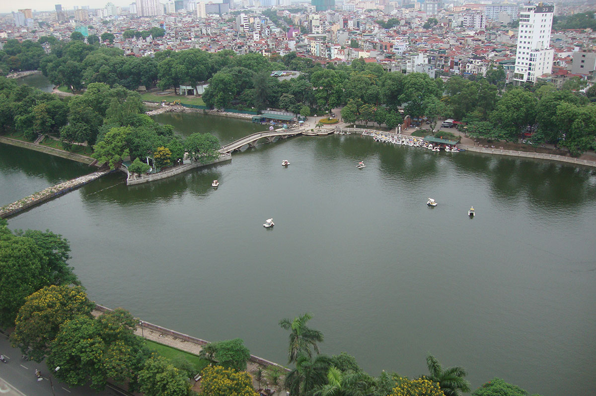 amusement park in Cau Giay district