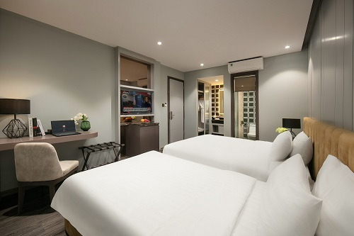  도시 전망의 슈피리어 트윈